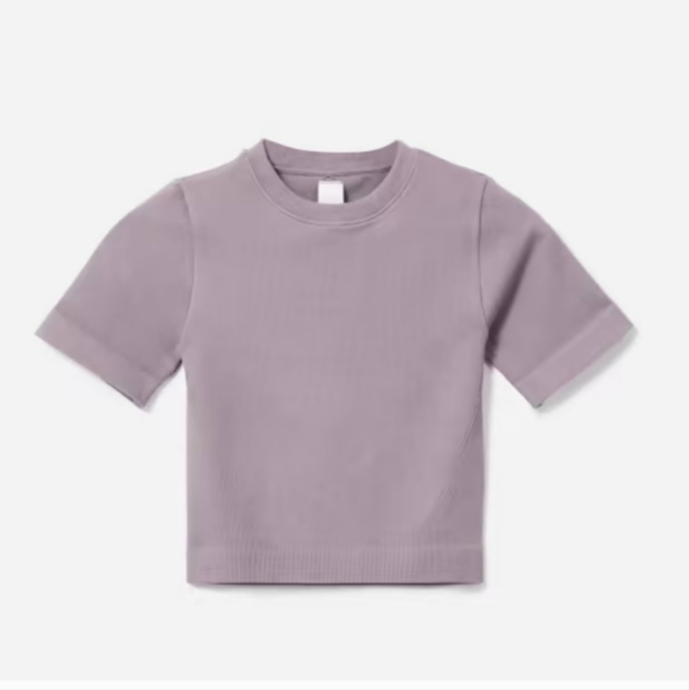 Short Crewneck Crop Top in Lavender